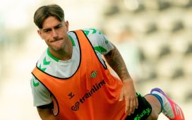 La operación salida se estanca en el Betis La operación salida se estanca en el Betis