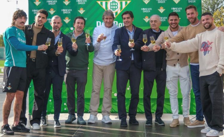 Asentado en la Liga, el salto del Betis debe ser en los otros torneos Asentado en la Liga, el salto del Betis debe ser en los otros torneos
