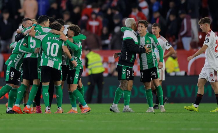 La fuerza del grupo, el otro éxito del Betis de Pellegrini La fuerza del grupo, el otro éxito del Betis de Pellegrini