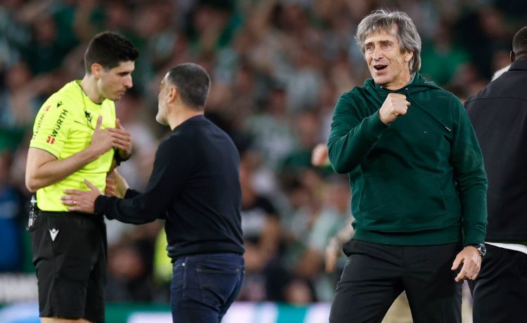 Y Manuel Pellegrini completó su álbum de la Liga Y Manuel Pellegrini completó su álbum de la Liga