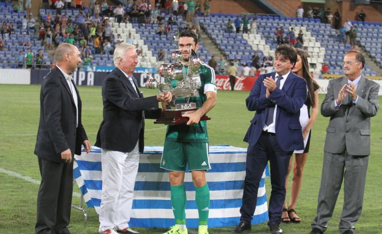 El Betis vuelve al Colombino: la historia de sus cinco Carabelas El Betis vuelve al Colombino: la historia de sus cinco Carabelas