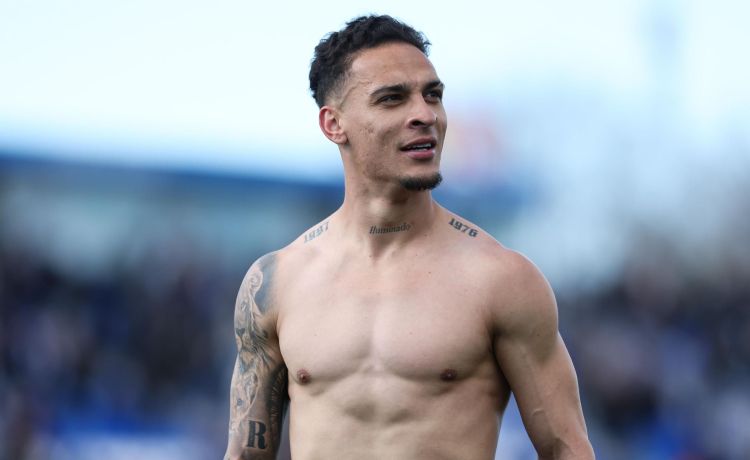 «Si yo fuera Antony, me quedaría en el Betis» «Si yo fuera Antony, me quedaría en el Betis»