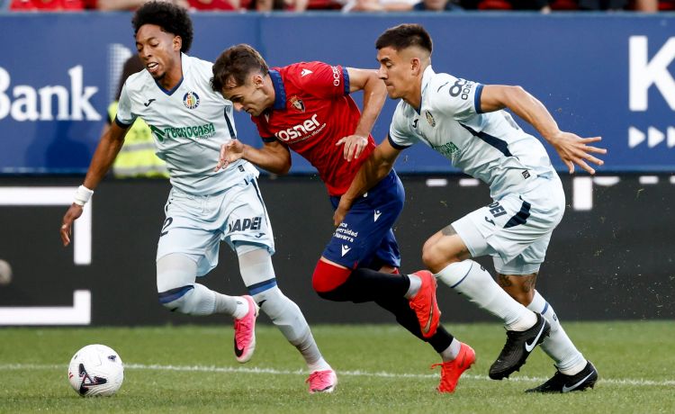 Aimar Oroz, principal baja de Osasuna para enfrentarse al Betis Aimar Oroz, principal baja de Osasuna para enfrentarse al Betis