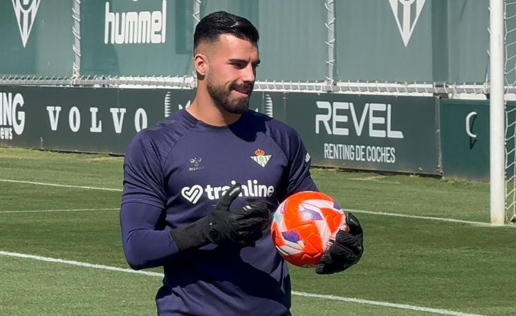 Tres equipos de Segunda División preguntan al Betis por la cesión de Guilherme Fernandes Tres equipos de Segunda División preguntan al Betis por la cesión de Guilherme Fernandes