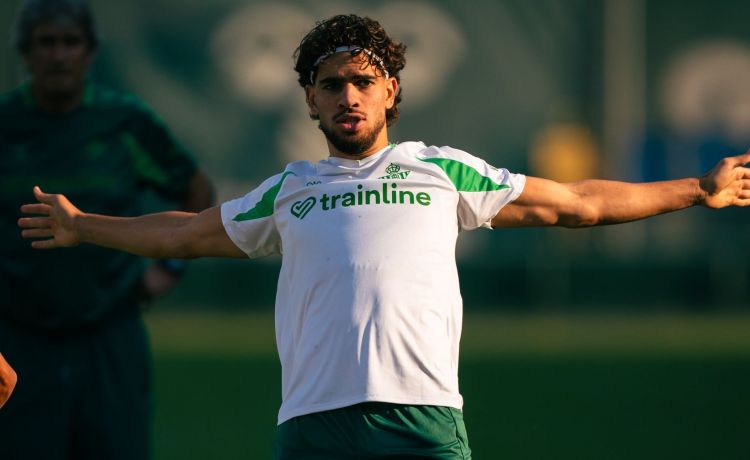 Abde vuelve a entrenar con el grupo y su retorno se acerca Abde vuelve a entrenar con el grupo y su retorno se acerca