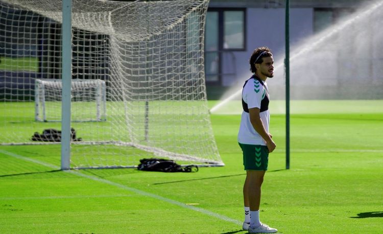 La convocatoria del Betis para el partido ante el Villarreal La convocatoria del Betis para el partido ante el Villarreal