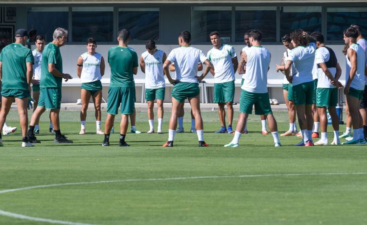 La Champions hace tilín al Betis: los 24 primeros, el objetivo La Champions hace tilín al Betis: los 24 primeros, el objetivo