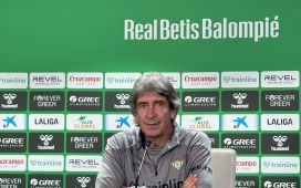 Pellegrini: «Clasificados ya para Europa, revisaría las críticas más que la planificación» Pellegrini: «Clasificados ya para Europa, revisaría las críticas más que la planificación»