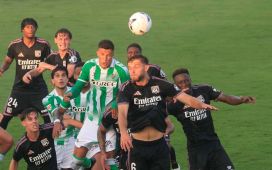 Las fotos del Betis-O. Lyon en el Ciudad de La Línea Las fotos del Betis-O. Lyon en el Ciudad de La Línea
