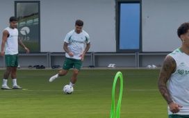 Cuatro bajas y dos buenas noticias en el entrenamiento del Betis previo a la visita a Valencia Cuatro bajas y dos buenas noticias en el entrenamiento del Betis previo a la visita a Valencia