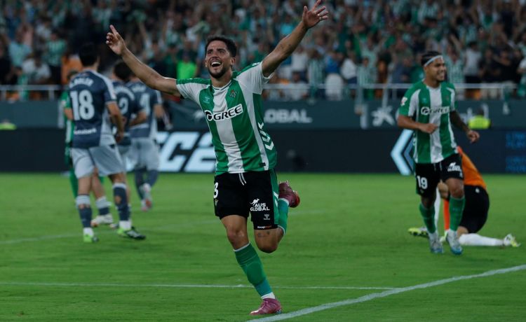 Fornals y su definición de Amrabat: «Es un animal» Fornals y su definición de Amrabat: «Es un animal»
