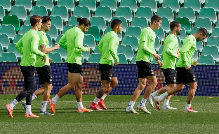 Betis-Gent, consejo de rotar… sin especular Betis-Gent, consejo de rotar… sin especular