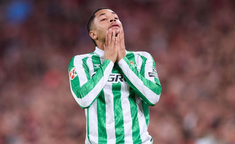 Nueva oferta para sacarlo del Betis en enero Nueva oferta para sacarlo del Betis en enero
