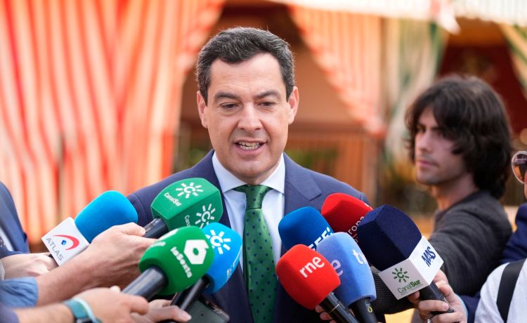 Juanma Moreno felicita al Betis: «¡A por la copa!» Juanma Moreno felicita al Betis: «¡A por la copa!»