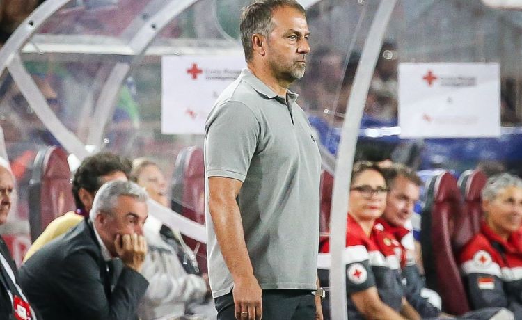 Hansi Flick, con la mente en el Betis Hansi Flick, con la mente en el Betis