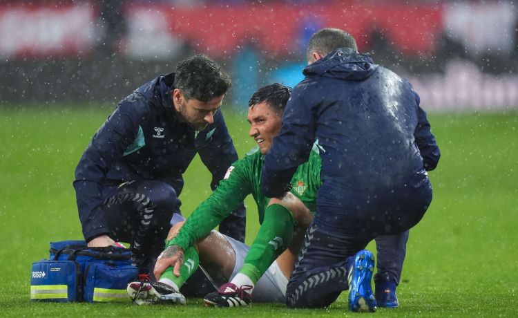 Chimy Ávila: “Perderme el derbi… Me dejó más triste que la lesión” Chimy Ávila: “Perderme el derbi… Me dejó más triste que la lesión”