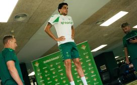 La «ilusión» marca la vuelta al trabajo del Betis La «ilusión» marca la vuelta al trabajo del Betis
