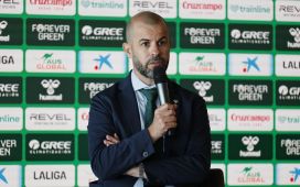 La autocrítica de Manu Fajardo: «Todos podemos dar un poco más de lo que estamos dando» La autocrítica de Manu Fajardo: «Todos podemos dar un poco más de lo que estamos dando»