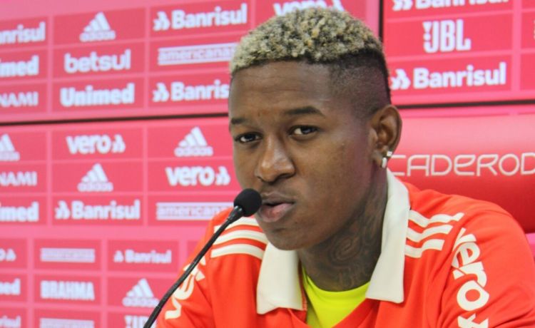 Betis: Así quedará una defensa reestructurada Betis: Así quedará una defensa reestructurada