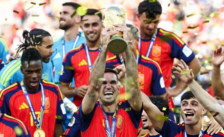 Fabián Ruiz alza la voz por el Balón de Oro: «Nadie ha hecho mejor temporada que yo» Fabián Ruiz alza la voz por el Balón de Oro: «Nadie ha hecho mejor temporada que yo»