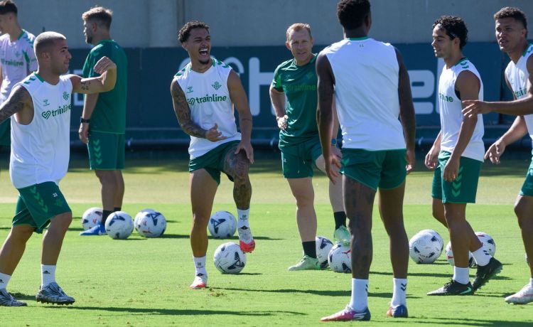 Betis-Bournemouth: Puesta de escena en La Cartuja Betis-Bournemouth: Puesta de escena en La Cartuja