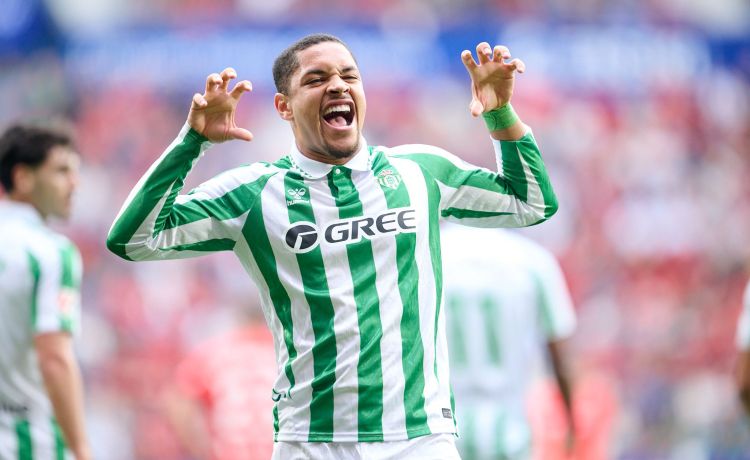 Alineación probable del Betis ante el Copenhague: ¿Dos delanteros de nuevo? Alineación probable del Betis ante el Copenhague: ¿Dos delanteros de nuevo?