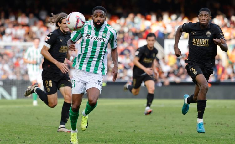 Las tres de la tarde, hora de la empanada para el Betis Las tres de la tarde, hora de la empanada para el Betis