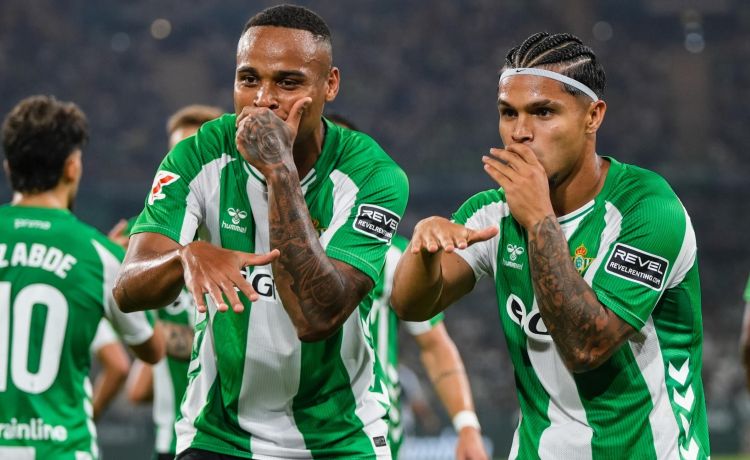 Alineación probable del Betis ante Osasuna: ¿rotaciones masivas por Europa? Alineación probable del Betis ante Osasuna: ¿rotaciones masivas por Europa?