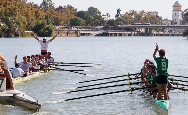 Las imágenes de la Regata Sevilla-Betis Las imágenes de la Regata Sevilla-Betis