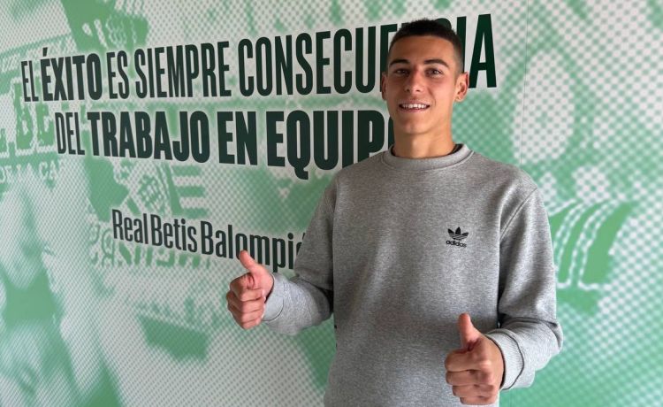 Sergio Arribas se sincera en «su momento más feliz» con la ilusión de jugar en un escenario Champions Sergio Arribas se sincera en «su momento más feliz» con la ilusión de jugar en un escenario Champions
