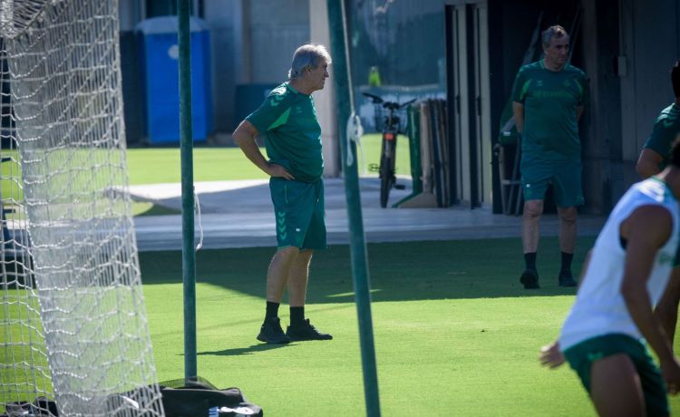 El Betis ilusiona en el campo, pero no en el mercado El Betis ilusiona en el campo, pero no en el mercado
