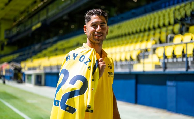 Ayoze, presentado en Villarreal: «Llego en el mejor momento de mi carrera» Ayoze, presentado en Villarreal: «Llego en el mejor momento de mi carrera»