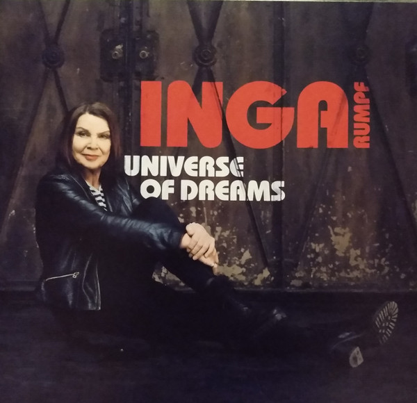 INGA RUMPF_UNIVERSE OF DREAMS