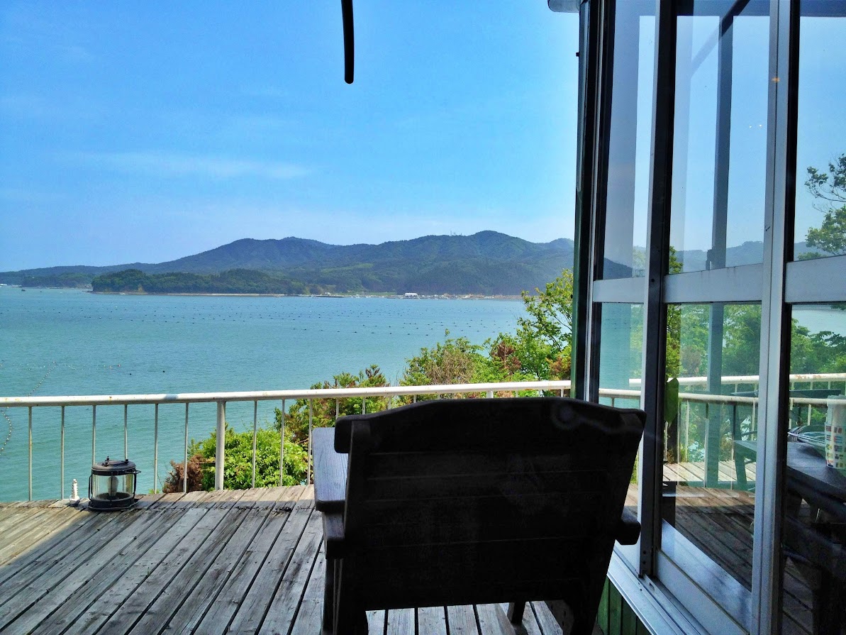 海の見えるカフェ.G(珈琲神社)でちょっとブレイク 海の見えるカフェ.G(珈琲神社)でちょっとブレイク