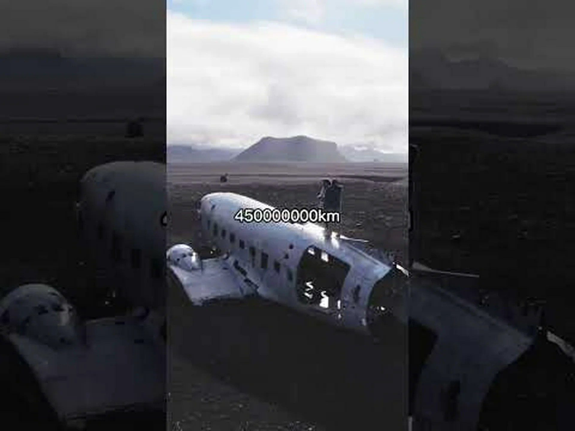 SpaceX: スペースマンがテスラの中で迷子になった SpaceX: スペースマンがテスラの中で迷子になった