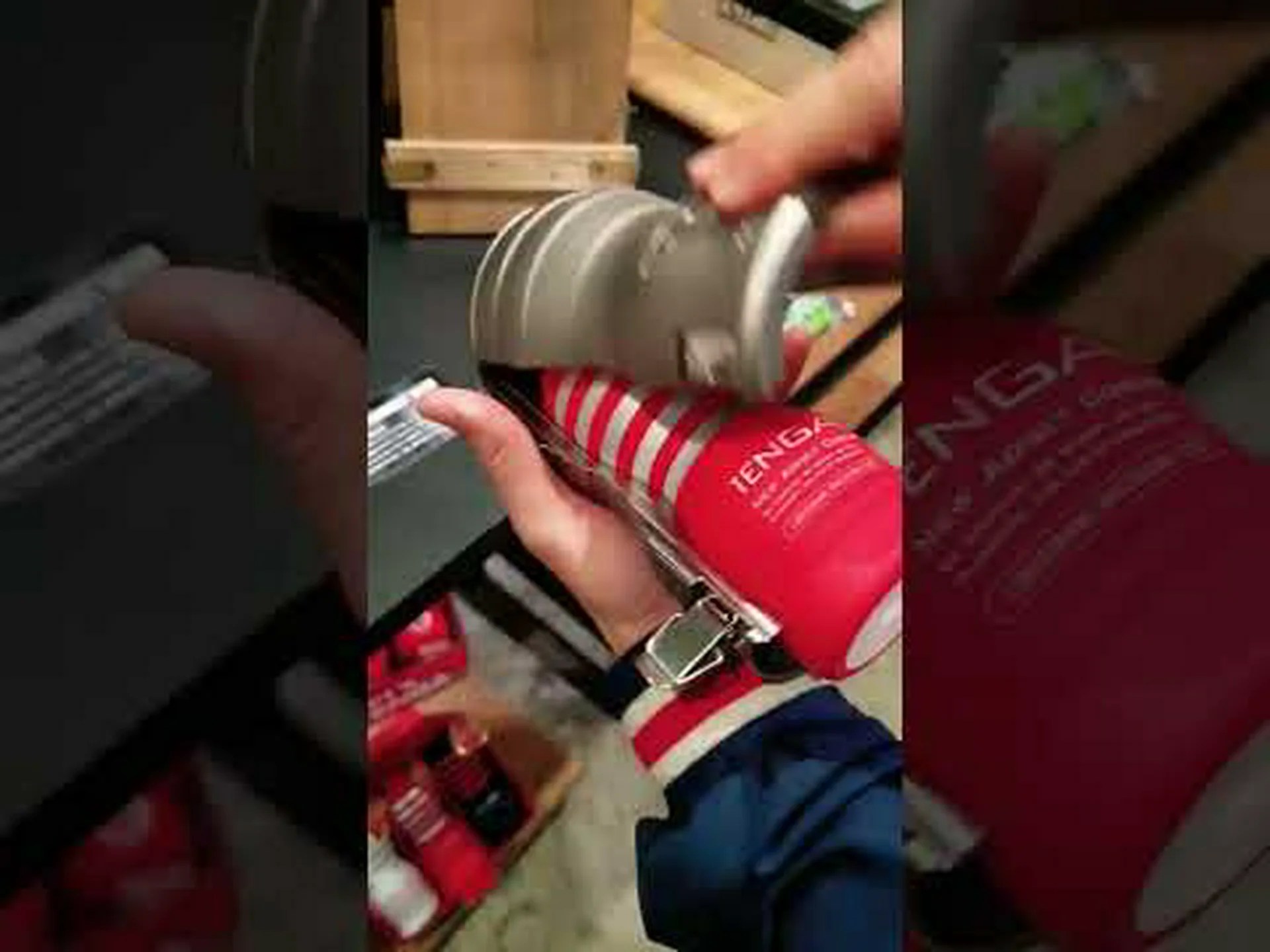 ハンドスピナーポルノの人気が高まっている ハンドスピナーポルノの人気が高まっている