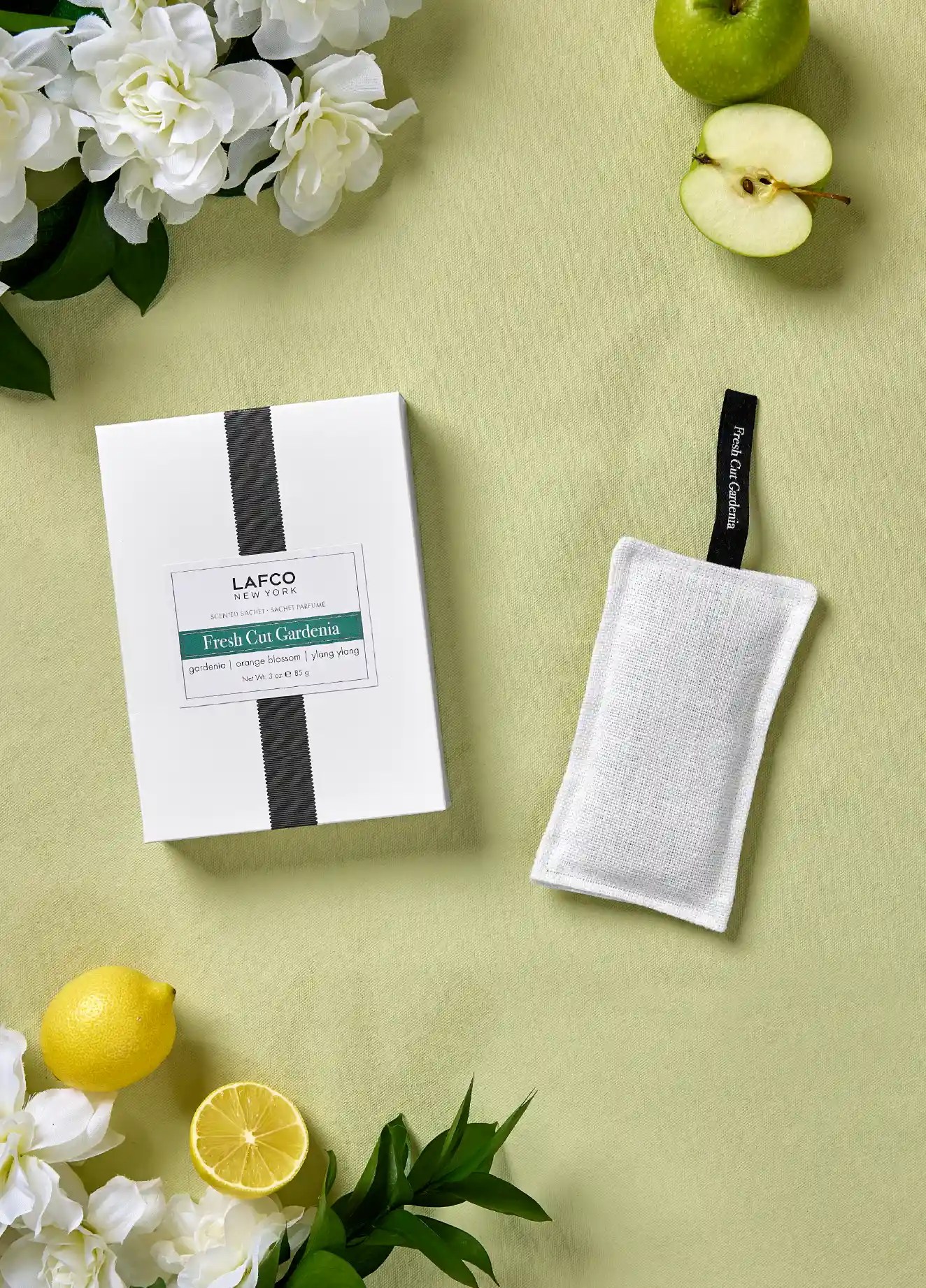 Fresh Cut Gardenia Scented Linen Sachet 15 Fresh Cut Gardenia Scented Linen Sachet 15