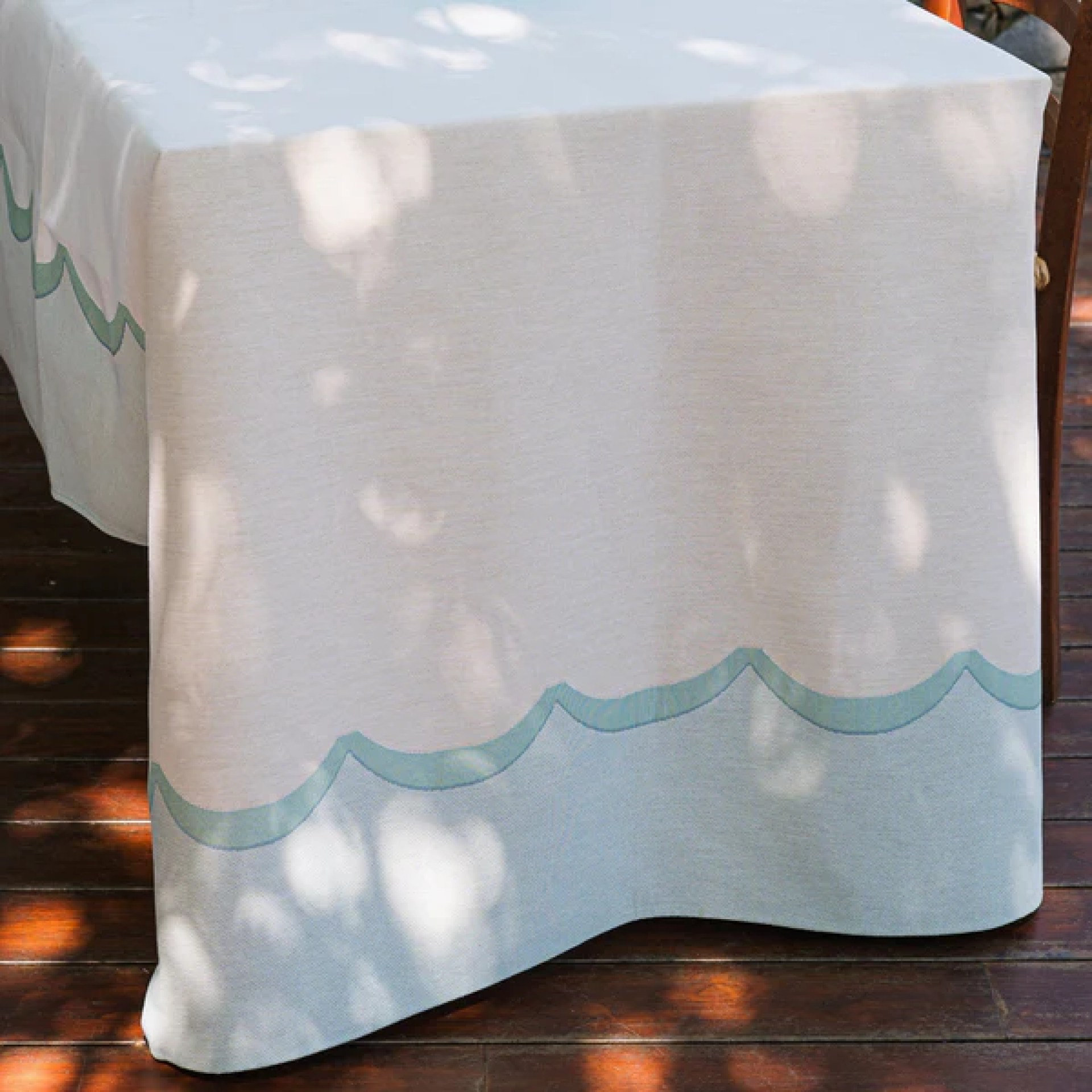 Tavola Aqua Scalloped Tablecloth 6 Tavola Aqua Scalloped Tablecloth 6