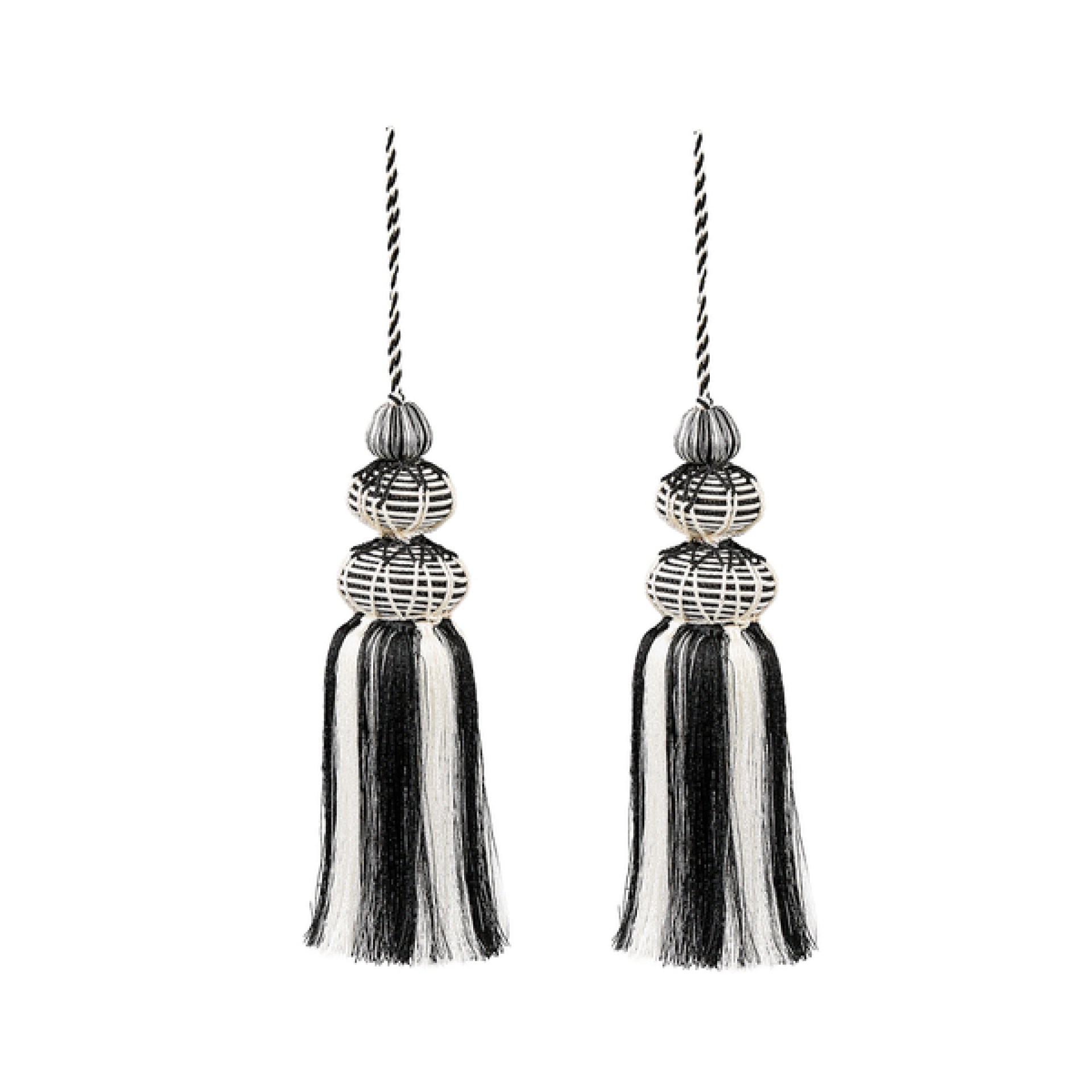 courtly tassels, set of 2 127 courtly tassels, set of 2 127