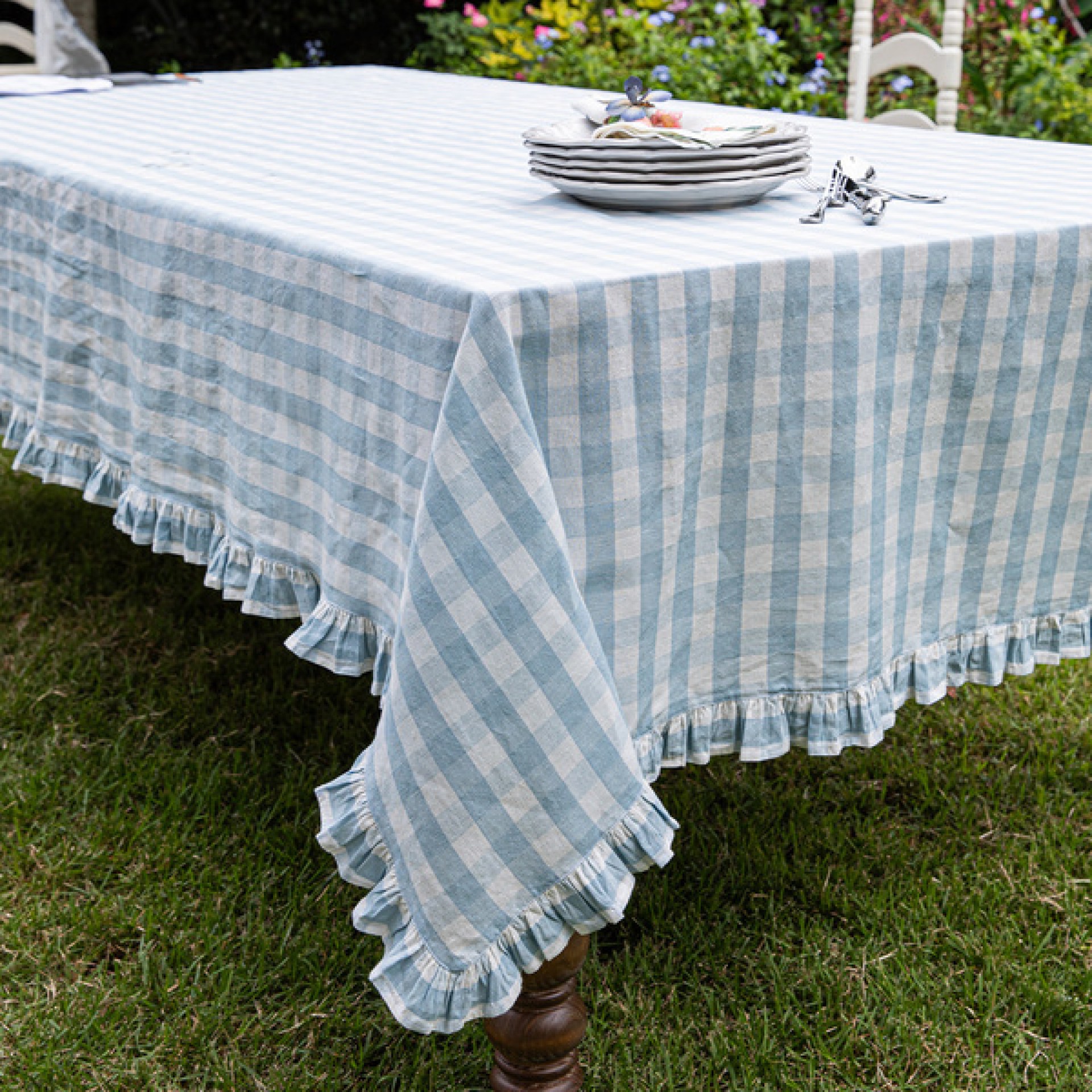 Gingham Ruffle 60 Gingham Ruffle 60