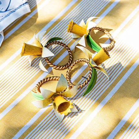 Meadow Walk Daffodil Napkin Ring, Set/4 - Yellow 32 Meadow Walk Daffodil Napkin Ring, Set/4 - Yellow 32