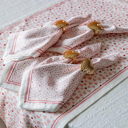 Love You More Napkin Set/4 - Pink 17 Love You More Napkin Set/4 - Pink 17
