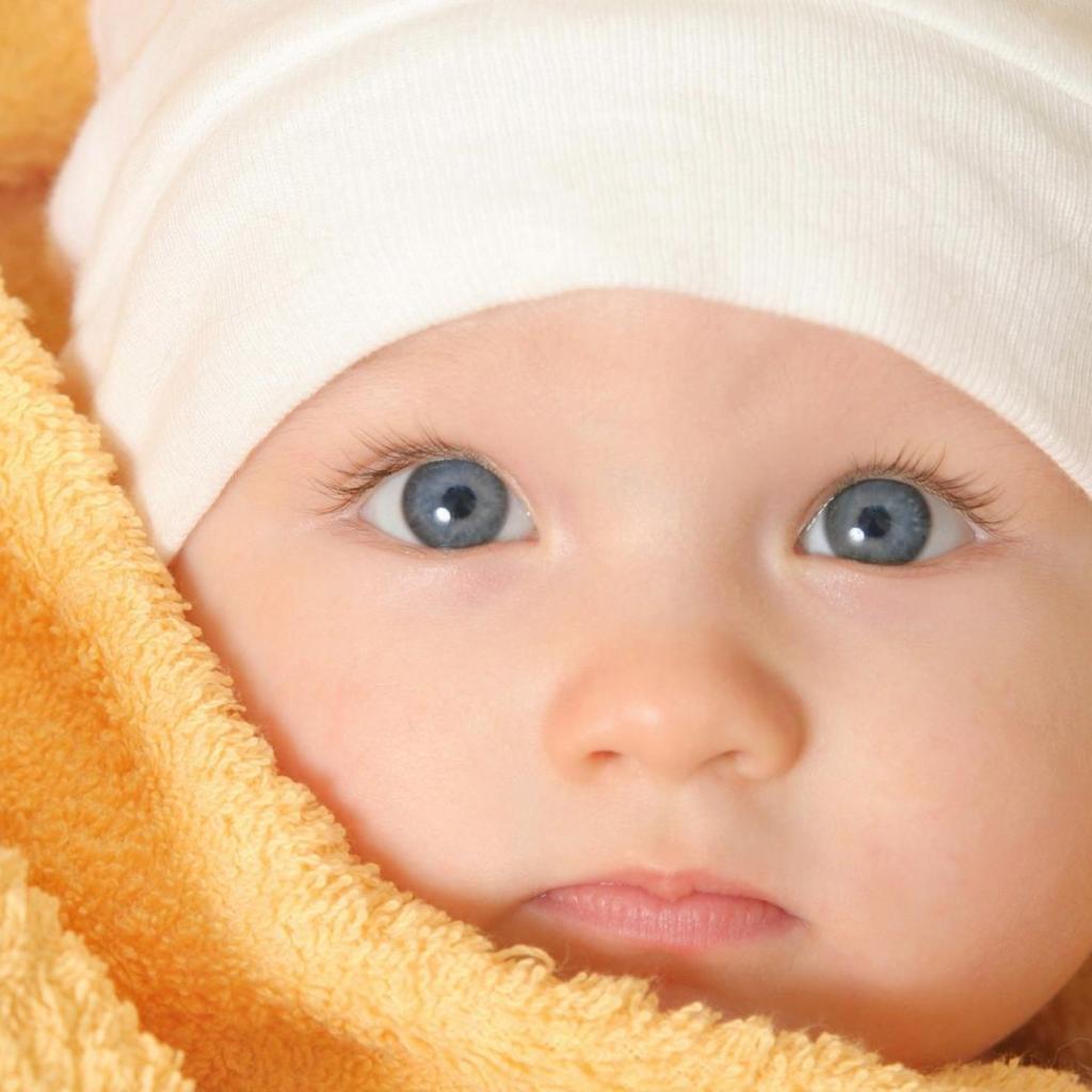 Photo tattoo prénom bébé Photo tattoo prénom bébé