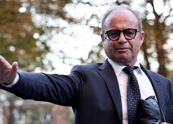 PSG See £40M-Rated Aston Villa Target as Ideal Replacement for Man Utd-Linked Star PSG See £40M-Rated Aston Villa Target as Ideal Replacement for Man Utd-Linked Star