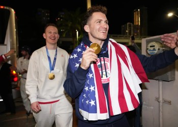 US men’s Olympic hockey team lands at Joint Base Andrews on way to State of the Union US men’s Olympic hockey team lands at Joint Base Andrews on way to State of the Union