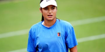 John McEnroe backs Emma Raducanu decision to reverse ‘nonsensical’ coaching call John McEnroe backs Emma Raducanu decision to reverse ‘nonsensical’ coaching call