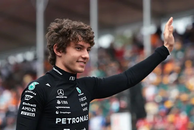 Guenther Steiner predicts George Russell title blow if Kimi Antonelli can “maintain his cool” Guenther Steiner predicts George Russell title blow if Kimi Antonelli can “maintain his cool”