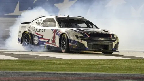 How the longest night time preceded Ross Chastain profitable NASCAR’s longest race How the longest night time preceded Ross Chastain profitable NASCAR’s longest race