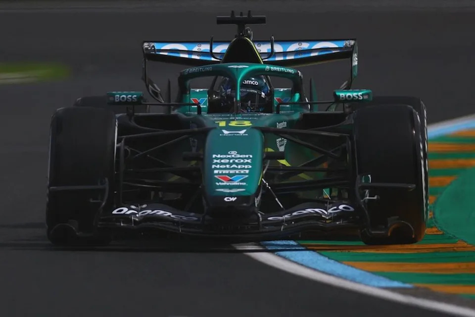 Aston Martin out of spare batteries for Honda energy unit at Australian GP Aston Martin out of spare batteries for Honda energy unit at Australian GP