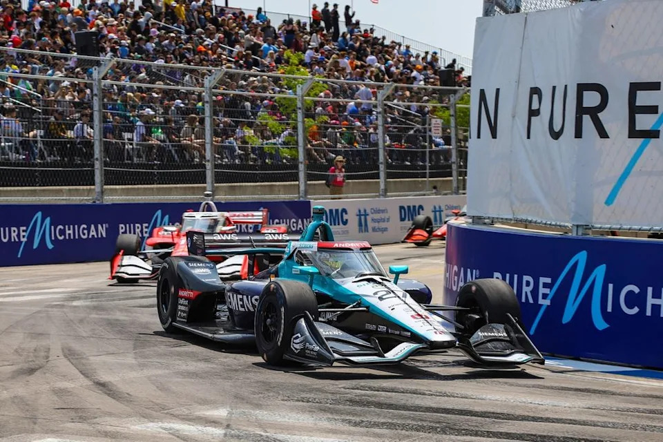 Kyle Kirkwood is not “within the hunt” with Alex Palou but, however “cannot let him win any extra races” both Kyle Kirkwood is not “within the hunt” with Alex Palou but, however “cannot let him win any extra races” both